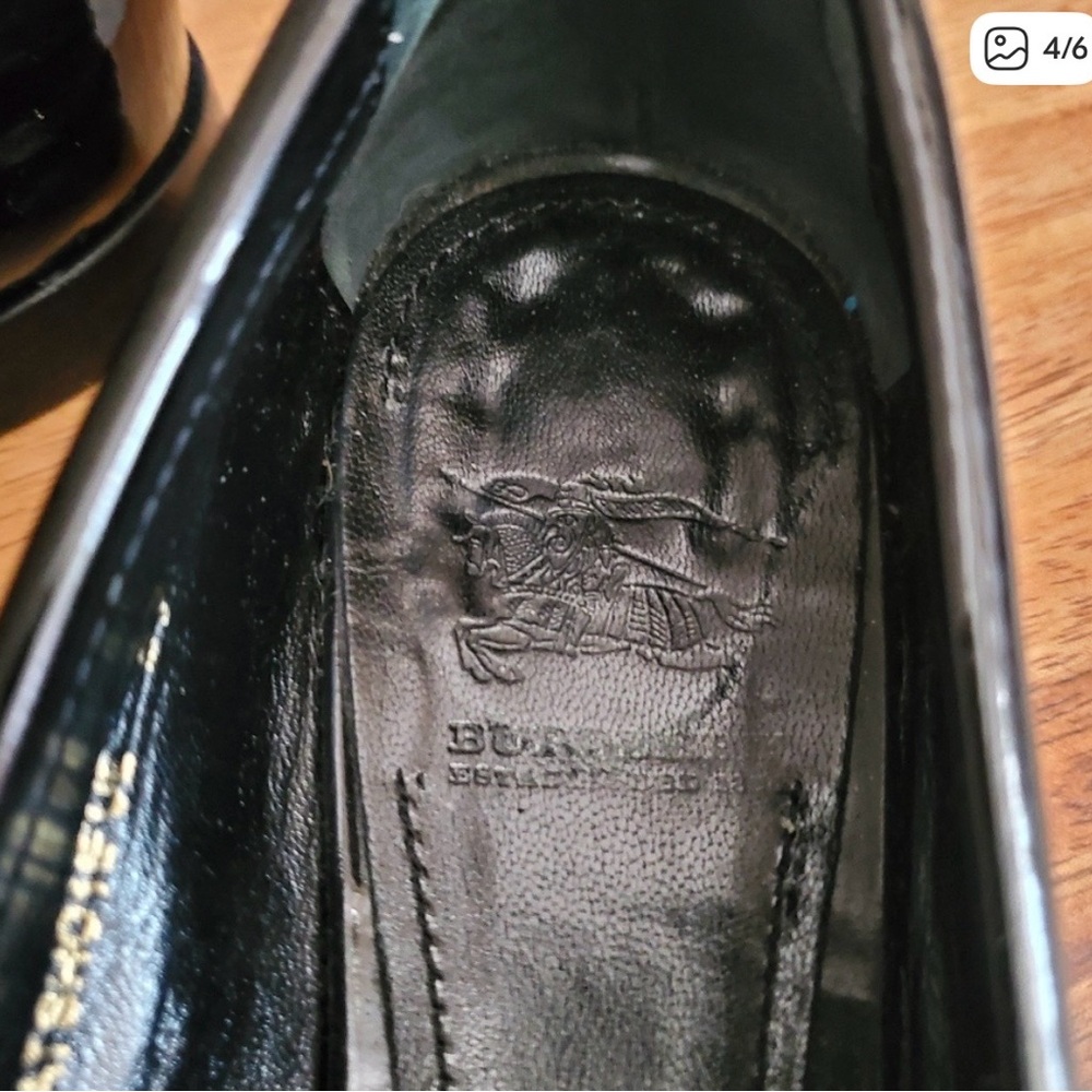 Burberry Patent Loafer size 7 - Picture 3 of 4